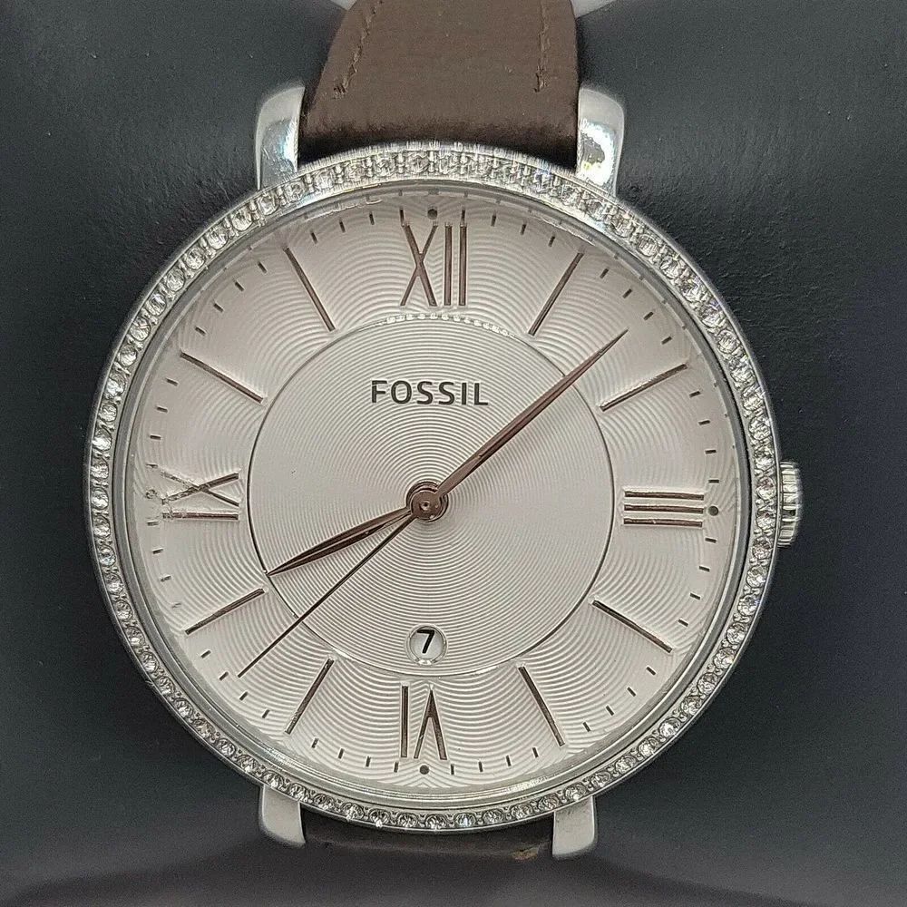 Fossil C141014 Women's Brown Leather Analog Silver Dial Quartz Wrist Watch BC126